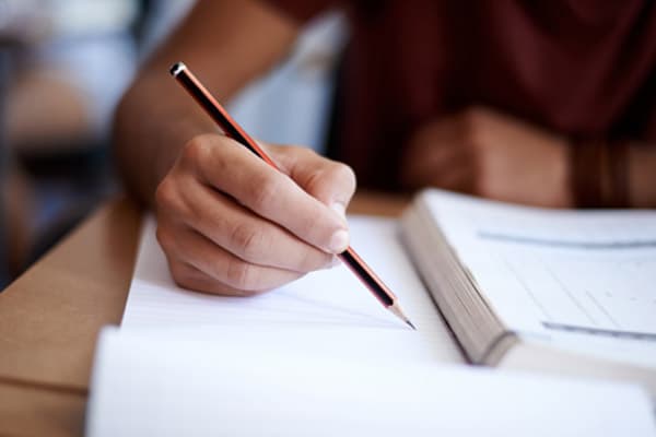 معایب و مزایای آموزش از راه دور